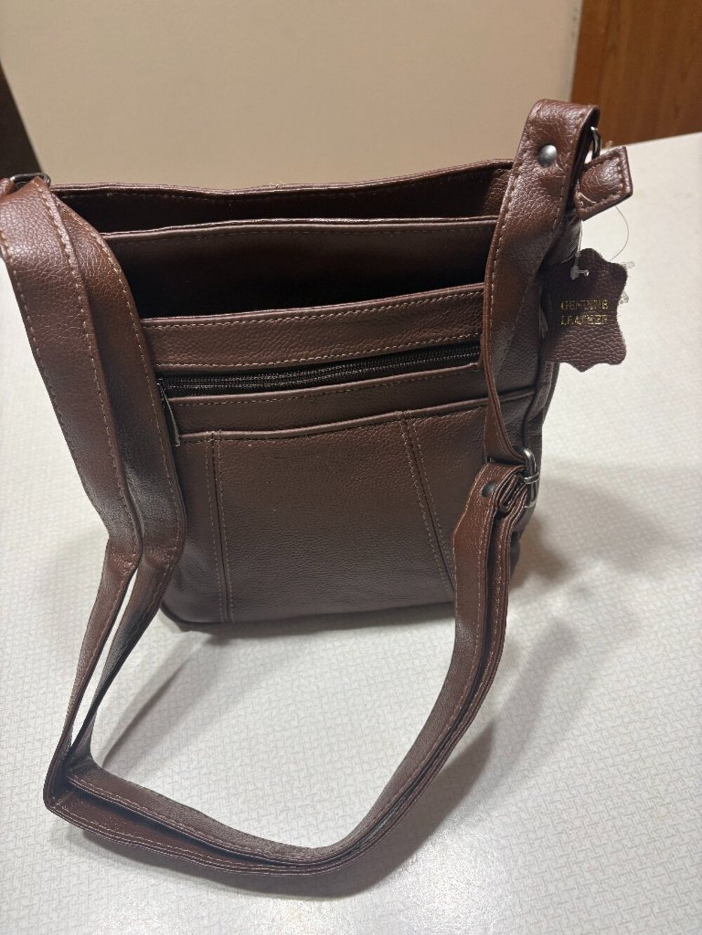 NWOT Unknown Brand Dark Brown 100% Leather (soft) Crossbody/Shoulder Bag